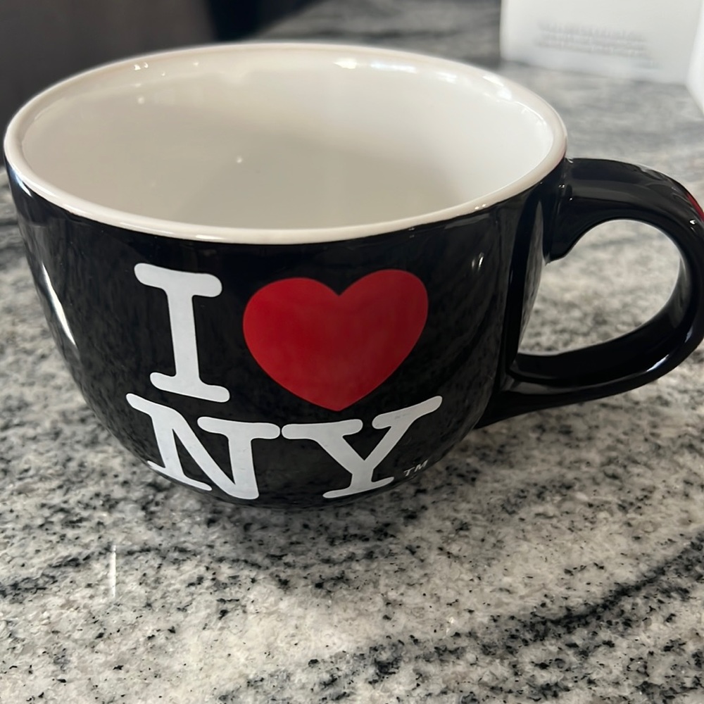 NEW I LOVE NY HEAVY MUG OVERSIZED